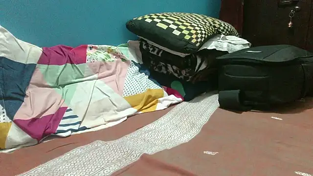 Precumboner: απευθείας συνομιλία ΧΧΧ