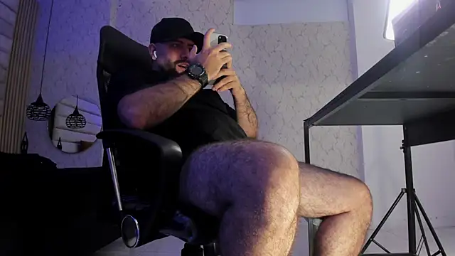 Czat XXX na żywo – jhon_bear03