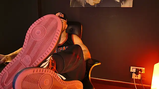 AngeloEric 在線直播表演