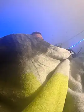 Fuckboyguyman élő XXX-chatje