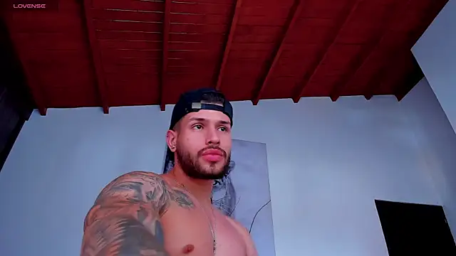 Czat XXX na żywo – Santos_ramirez1