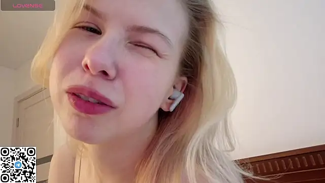 دردشة LynetHakes الجنسية المباشرة