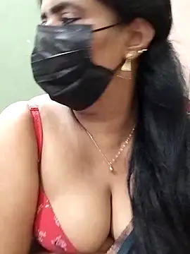 abinaya26 Show in webcam