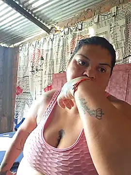 دردشة Juli_Powl الجنسية المباشرة