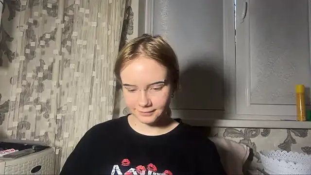 KrystenHoye's Webcam Show