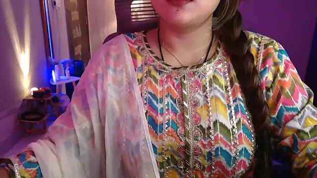 Mitikaa's Live XXX Chat