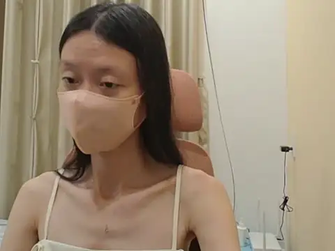 Lil-Cherries – Live XXX-chat