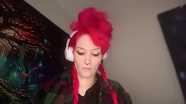 Pokazy przed kamerką – FRRANNKIE