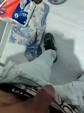 emremodel Adlı Modelin Web Kamerası Şovu