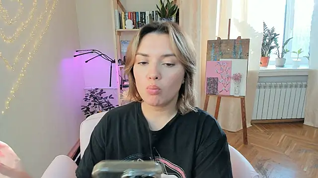 Chat +18 de BrightDani ao vivo