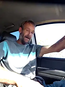 Hungwell1515 Show in webcam