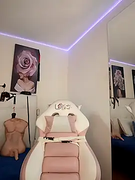 SamathaMay live XXX chat