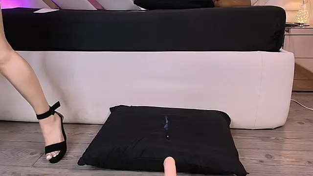 Noa_butterfly_'s Live XXX Chat