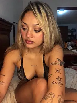 lolavixennn Live XXX chat