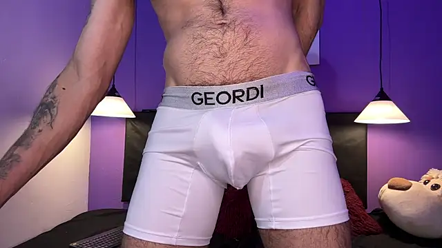 Karim_mansur Adlı Modelin Canlı XXX Sohbeti