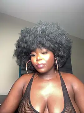 Chatroom XXX en direct de WomanNextdoor1