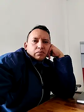 Hachi28 webkamerás műsora