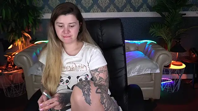 Chat XXX en directo de AmellyMilly