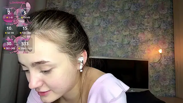 دردشة LoraDavi الجنسية المباشرة