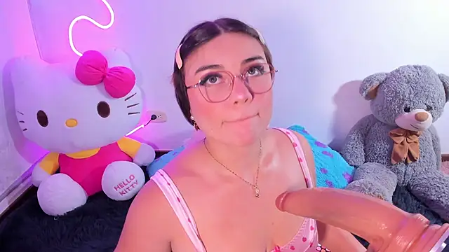 Chat XXX ao vivo de CassieBigass_