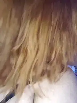 Foxylisaflores' Webcam Show