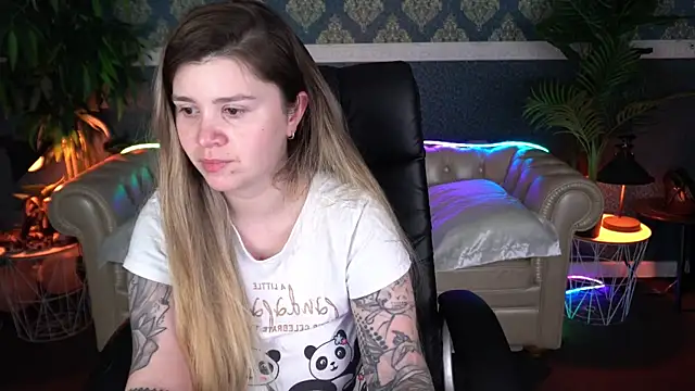 Chat XXX en directo de AmellyMilly