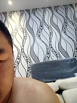 guozuo 现场XXX聊天