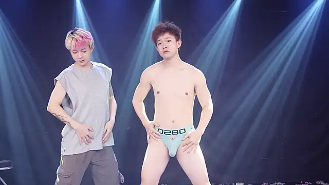 Pokazy przed kamerką – BTS-007