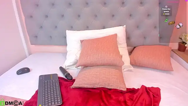 sweetrose_01 élő XXX-chatje