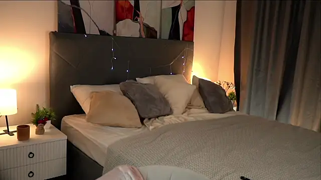 NelleMihalko Live XXX-chat