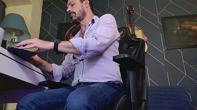 ChrisKox 现场XXX聊天