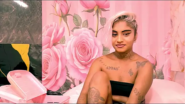 Živý XXX chat indian_barbie