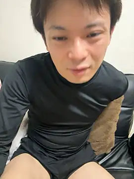 miyabi_yabi Webcam show