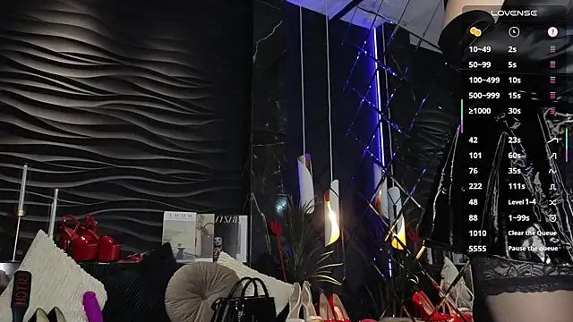 MistressDarsy's Webcam Show