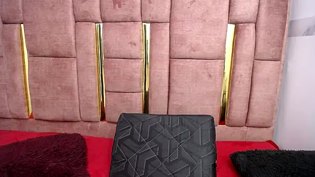 Chat +18 de CHLOESHOW ao vivo