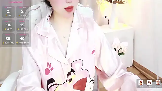 Sweet-Shuna's Live XXX Chat