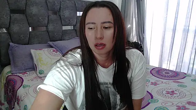 sara_hott_1's Live XXX Chat