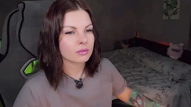 Alaska_ya 现场XXX聊天