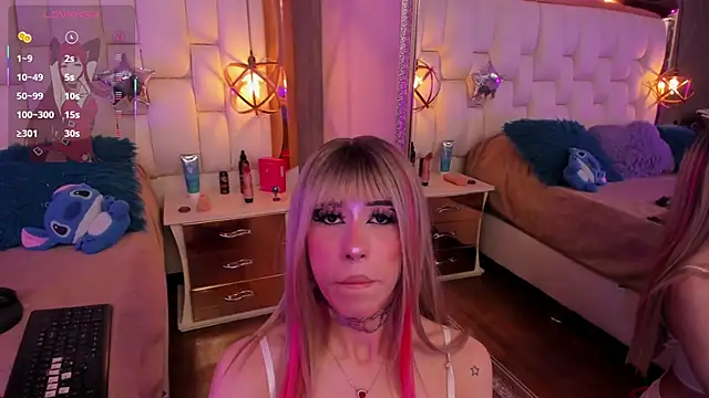 Foxxy_Doll Live XXX-Chat