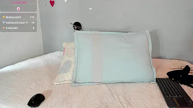 XXX chat uživo modela Evha_GalaW