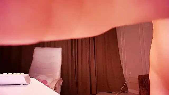 XXX chat uživo modela amy_akime