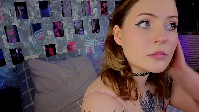 Chatroom XXX en direct de LinaQik