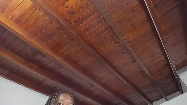 kaleb_violeta_1 Show Webcam