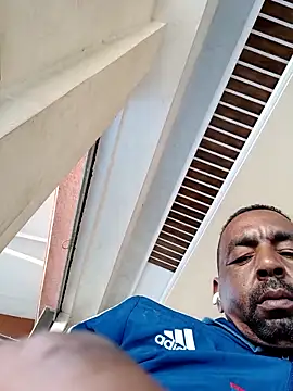 Bob_black Adlı Modelin Web Kamerası Şovu