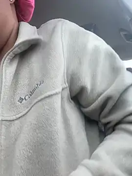 pinkrackz: διαδικτυακό σόου στην κάμερα