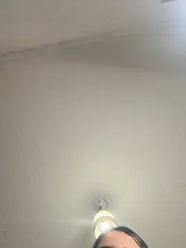 Živý XXX chat Amira_Malia