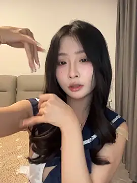 liubaobao666 网络视讯表演