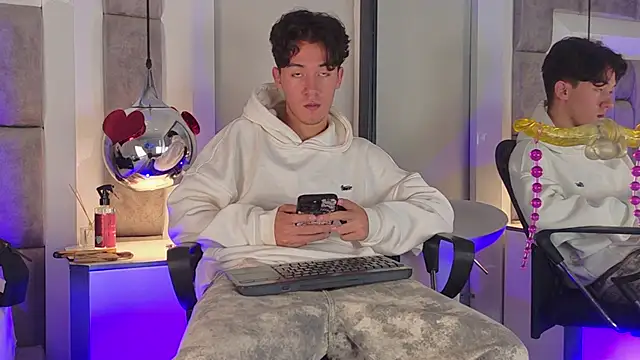 Austin_ReedssのライブXXXチャット