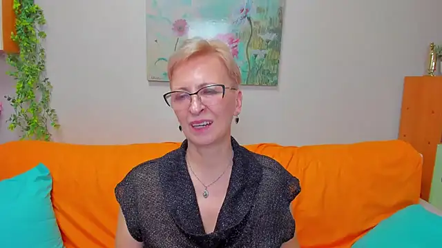 XXX chat uživo modela iamyourdream89