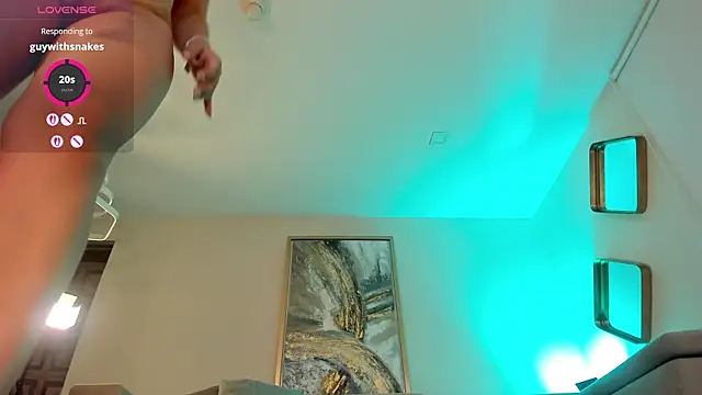 KylaMorrison's Live XXX Chat